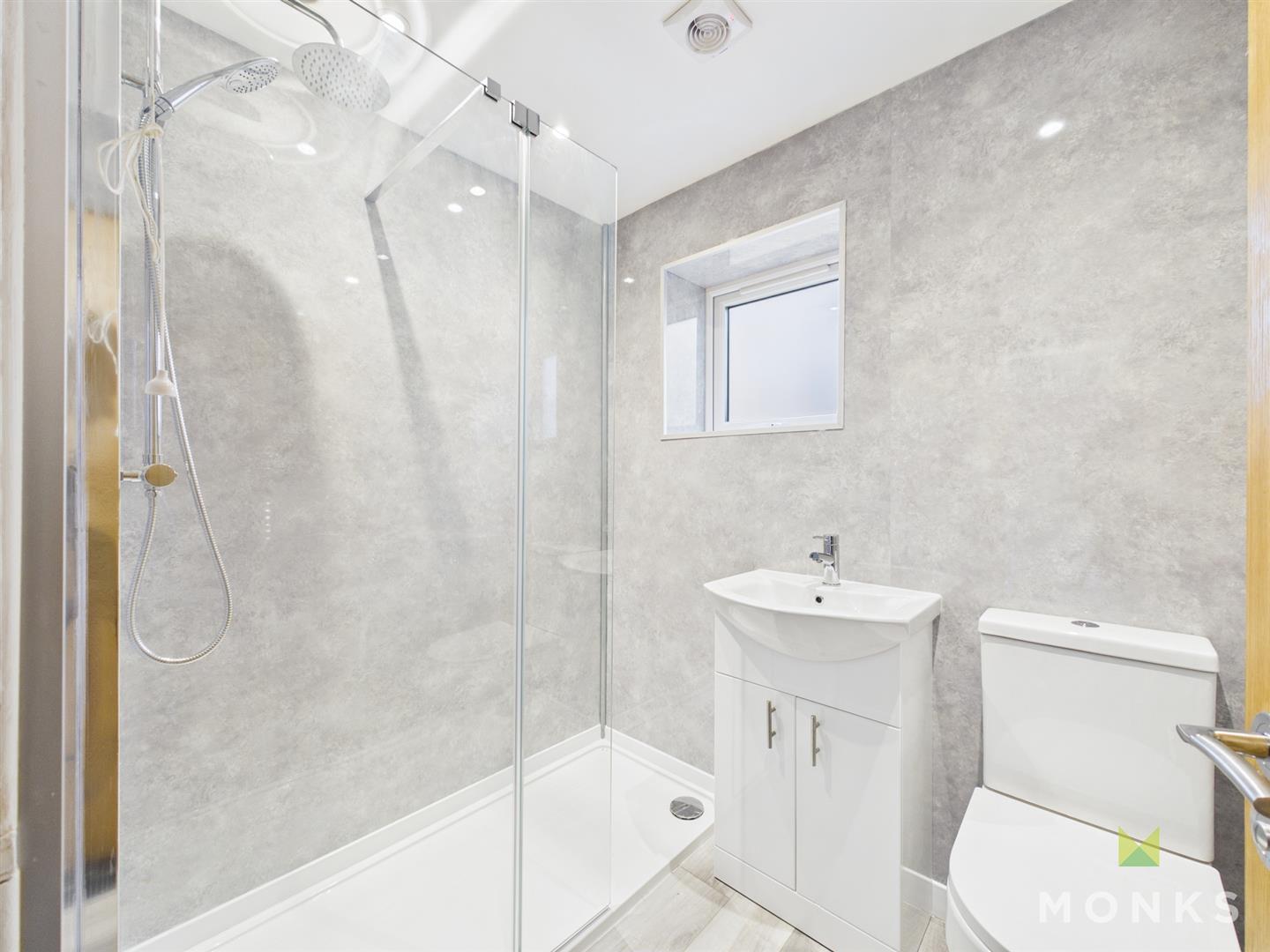 58 Vyrnwy Road, Oswestry, SY11 1NT To Let